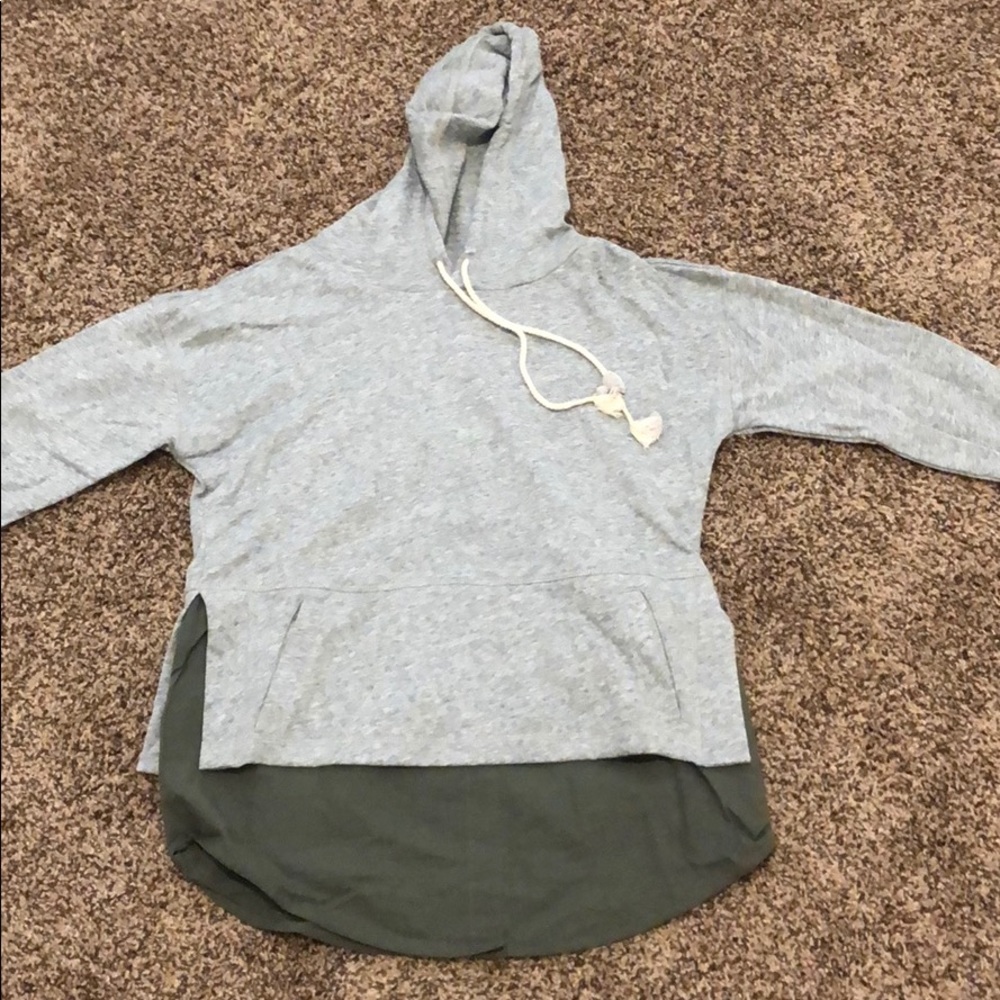 Maternity sweater/shirt